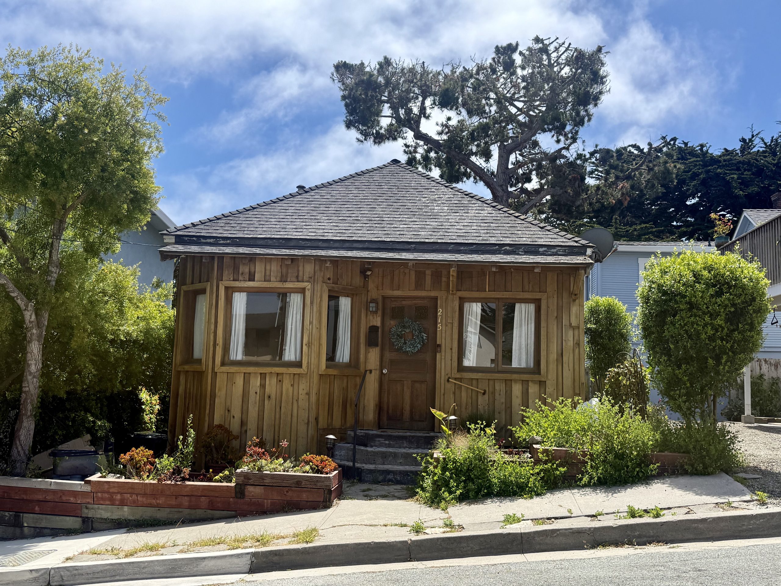 Pacific Grove, City of Homes, #35: 215 9th Street, Pacific Grove