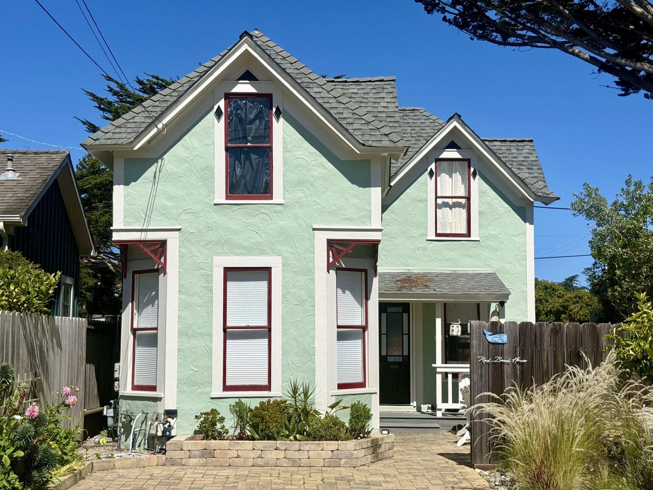 Pacific Grove, City of Homes, #37: 106 19th Street