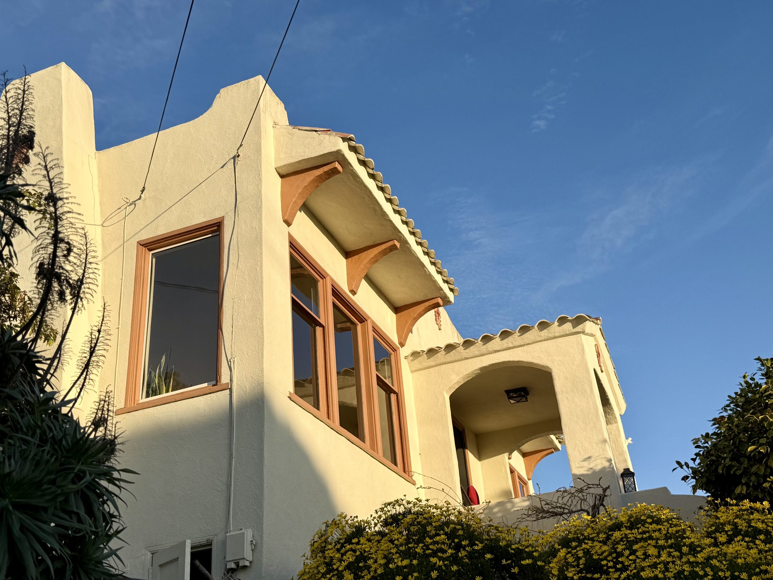 Right side of front